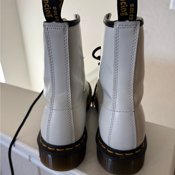 Dr. Martens White Combat Boots woman’s Size 9 - Picture 6 of 11